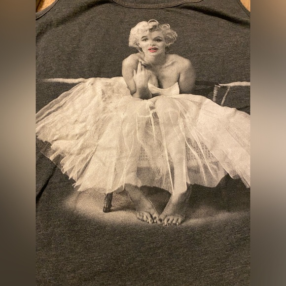 Marilyn Monroe 90's Marilyn Tank Top - Picture 3 of 4